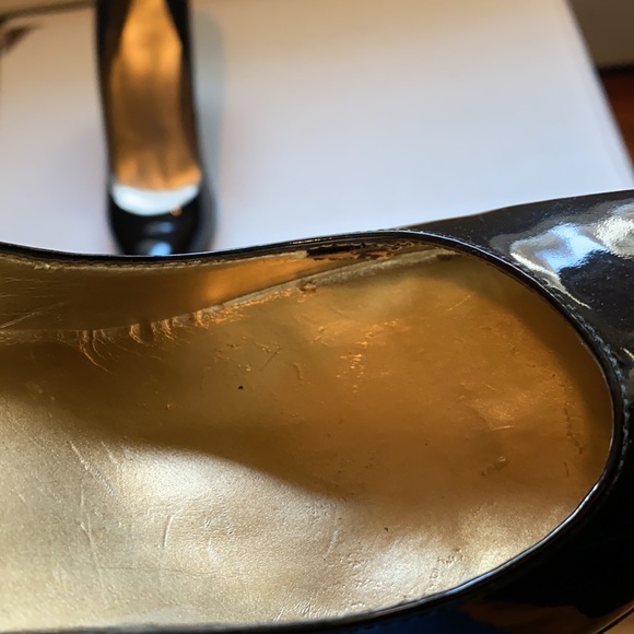 Guess Black Patten Leather Pumps - Picture 5 of 5